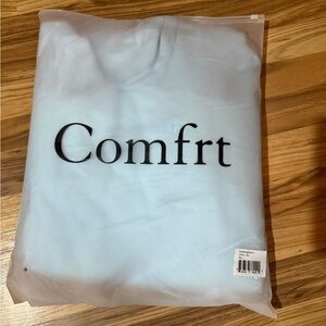 Comfrt Women's Light Blue Hoodie
